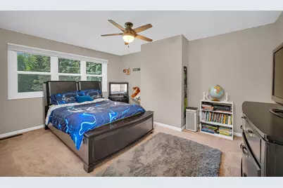 1147 Silo Hill Drive, Grayslake, IL 60030 - Photo 25