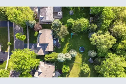 1147 Silo Hill Drive, Grayslake, IL 60030 - Photo 39