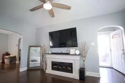 [Address not provided], Maywood, IL 60153 - Photo 3