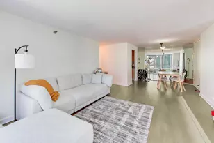 195 N Harbor Dr, Chicago, IL 60601 - Photo 11