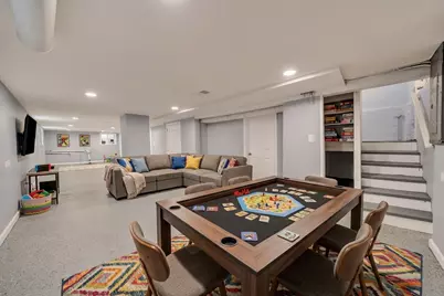8611 S Kingston Avenue, Chicago, IL 60617 - Photo 21