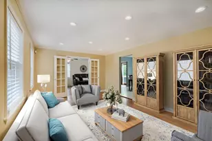 26 W Glenlake Ave, Roselle, IL 60172 - Photo 3