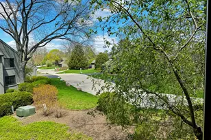 412 Deer Trail Hill, Lake Barrington, IL 60010 - Photo 37