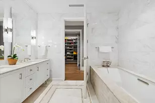 435 N Michigan Ave, Chicago, IL 60611 - Photo 25