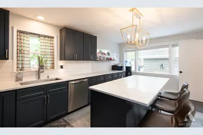 10715 S Lawndale Avenue, Chicago, IL 60655 - Photo 11