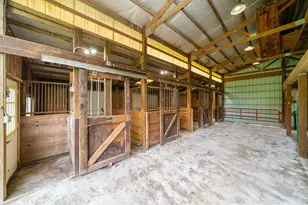 1977 County Line Rd, Sandwich, IL 60548 - Photo 39