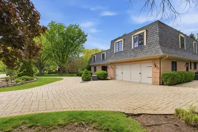 39 Mockingbird Lane, Oak Brook, IL 60523 - Photo 51