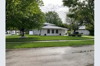 9117 S Tripp Avenue S, Oak Lawn, IL 60453 - Photo 3