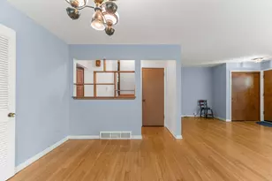 1631 187th St, Homewood, IL 60430 - Photo 7