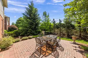 1045 Hickory Dr, Western Springs, IL 60558 - Photo 29