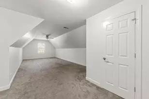 1045 Hickory Dr, Western Springs, IL 60558 - Photo 23