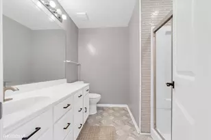 1331 Acorn Dr, Crest Hill, IL 60403 - Photo 23