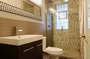 2339 E 72nd St, Chicago, IL 60649 - Photo 21