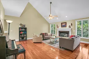 1516 River Bluff Dr, Mahomet, IL 61853 - Photo 11