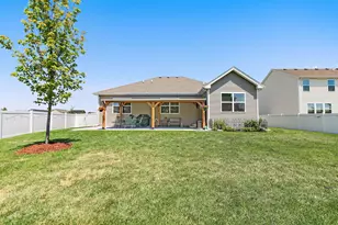 3334 Jonathan Dr, Yorkville, IL 60560 - Photo 25