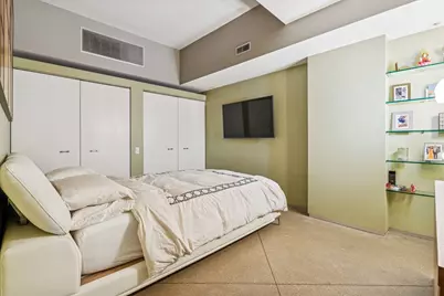 165 N Canal Street #723, Chicago, IL 60606 - Photo 15