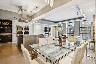 165 N Canal Street #723, Chicago, IL 60606 - Photo 13