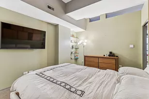 165 N Canal St, Chicago, IL 60606 - Photo 17