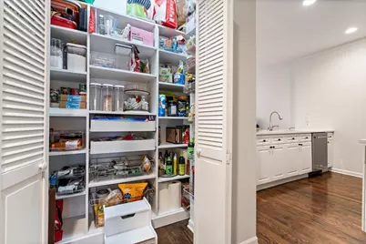 3453 N Racine Avenue #1N, Chicago, IL 60657 - Photo 13