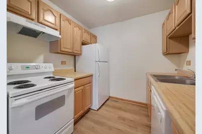 773 Village Circle, Marengo, IL 60152 - Photo 9