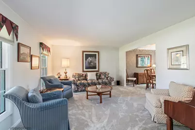 1839 Victoria Road, Mundelein, IL 60060 - Photo 5