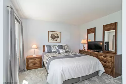 1839 Victoria Road, Mundelein, IL 60060 - Photo 21