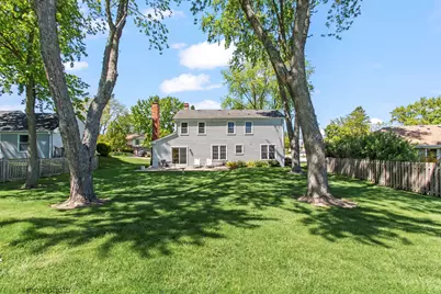1839 Victoria Road, Mundelein, IL 60060 - Photo 27