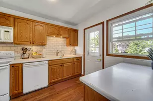 1551 Spruce Ave, Hanover Park, IL 60133 - Photo 7