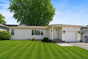378 Council Trail, Lake in the Hills, IL 60156 - Photo 1