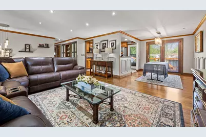 1214 Milton Lane, Schaumburg, IL 60193 - Photo 5