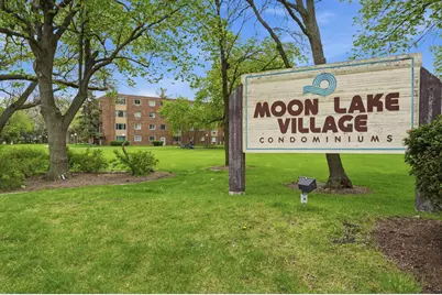 1500 Robin Circle #205, Hoffman Estates, IL 60169 - Photo 15