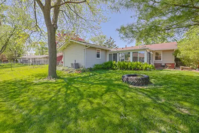 1057 Cedar Lane, Elk Grove Village, IL 60007 - Photo 29