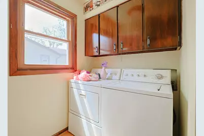 1057 Cedar Lane, Elk Grove Village, IL 60007 - Photo 25