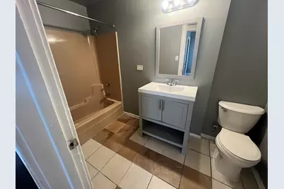 734 E 95th Street #1E, Chicago, IL 60619 - Photo 7