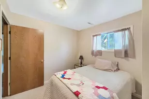 1939 Revere St, Freeport, IL 61032 - Photo 15