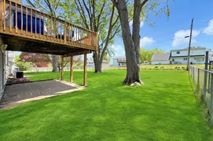 1939 Revere St, Freeport, IL 61032 - Photo 33
