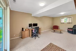 1939 Revere St, Freeport, IL 61032 - Photo 31