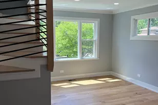 9555 Merton Ave, Oak Lawn, IL 60453 - Photo 13