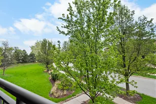 655 Perrie Dr, Elk Grove Village, IL 60007 - Photo 17