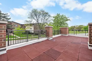 655 Perrie Dr, Elk Grove Village, IL 60007 - Photo 19