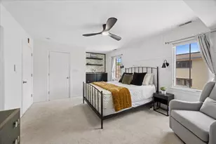 [Address not provided], Oak Park, IL 60302 - Photo 15