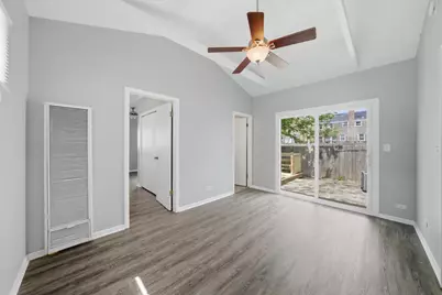 8720 S Richmond Avenue, Evergreen Park, IL 60805 - Photo 11