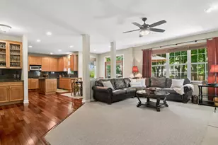 2421 Stonybrook St, Wauconda, IL 60084 - Photo 9