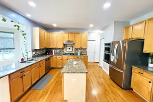 416 Ptarmigan Pl, Lindenhurst, IL 60046 - Photo 13