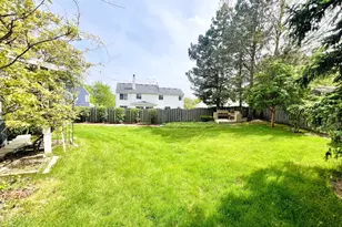 416 Ptarmigan Pl, Lindenhurst, IL 60046 - Photo 39