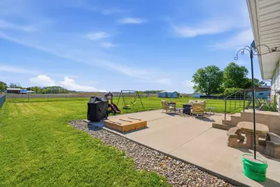 215 N Yates Street, Alpha, IL 61413 - Photo 5