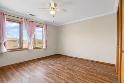 10710 Central Avenue #3D, Chicago Ridge, IL 60415 - Photo 9