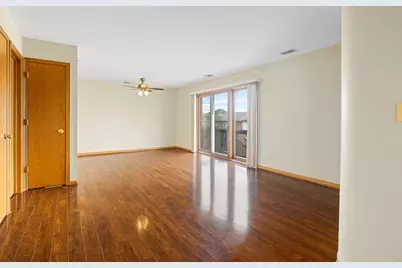 10710 Central Avenue #3D, Chicago Ridge, IL 60415 - Photo 7