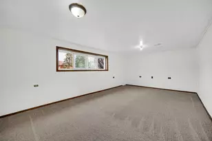 7305 W 75th St, Bridgeview, IL 60455 - Photo 13