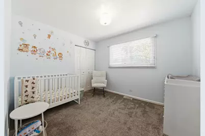 1073 S Finley Road, Lombard, IL 60148 - Photo 11